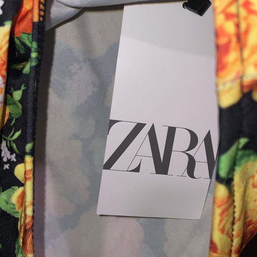 ZARA CROSS-NECK BODYSUIT - Picture 10 of 11
